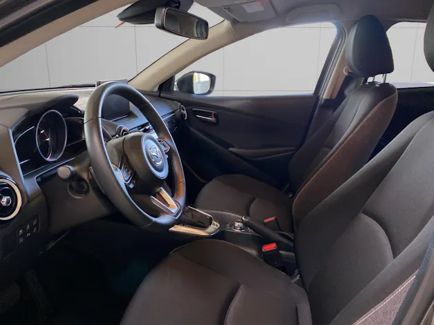Mazda 2 SKYACTIV-G 90 Exclusive-Line Automat
