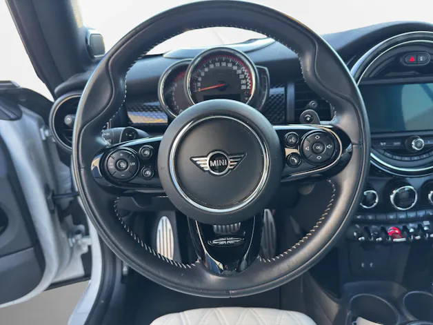Mini Cooper JCW Cabriolet