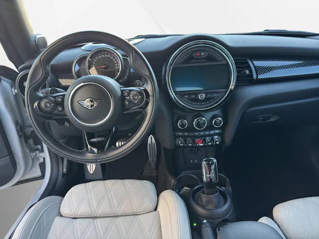 Mini Cooper JCW Cabriolet