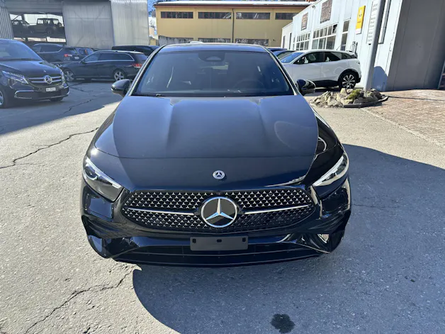 Mercedes-Benz A 250 AMG Line 4Matic