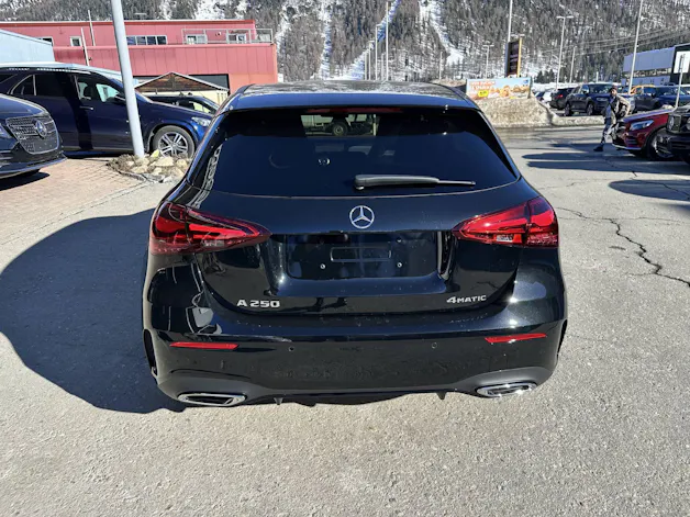 Mercedes-Benz A 250 AMG Line 4Matic