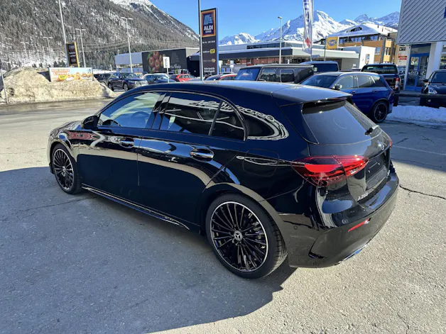 Mercedes-Benz A 250 AMG Line 4Matic