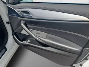 BMW 530e Luxury Line