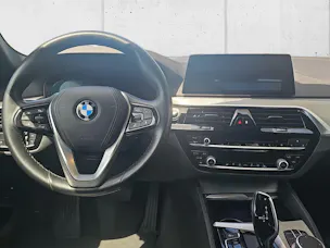BMW 530e Luxury Line