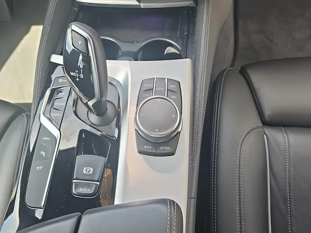 BMW 530e Luxury Line