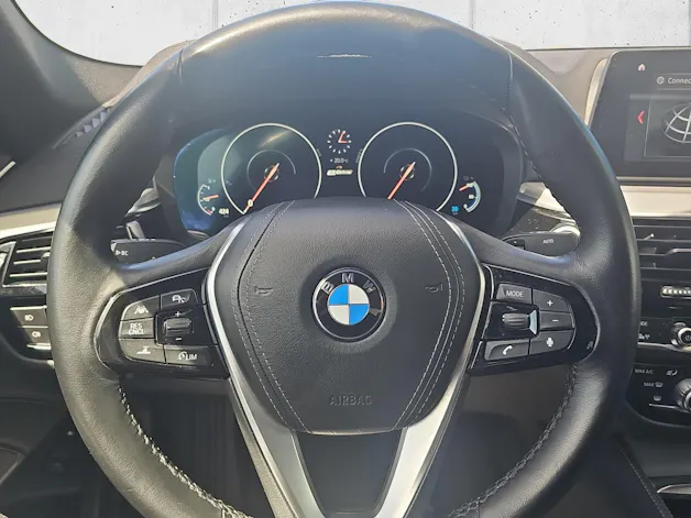BMW 530e Luxury Line