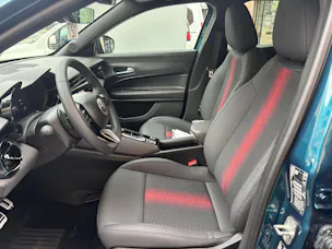 Alfa Romeo Junior 1.2 48V Hybrid Speciale
