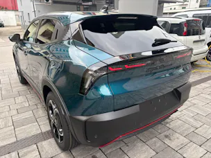 Alfa Romeo Junior 1.2 48V Hybrid Speciale