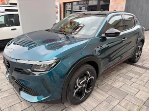 Alfa Romeo Junior 1.2 48V Hybrid Speciale