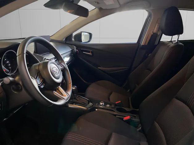 Mazda 2 SKYACTIV-G 90 Homura Automat