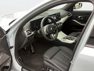 BMW 320d xDrive 48V Touring Steptronic M Sport
