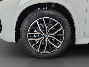 BMW iX1 eDrive 20 M Sport