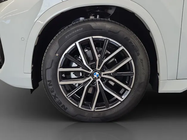 BMW iX1 eDrive 20 M Sport