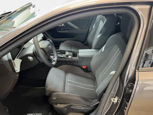 Opel Astra 1.6T/180 GS Hybrid