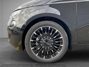 Fiat 500 electric 87 kW La Prima By Bocelli Top