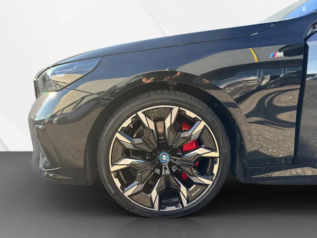 BMW i5 M60 Tour. M Sport Pro