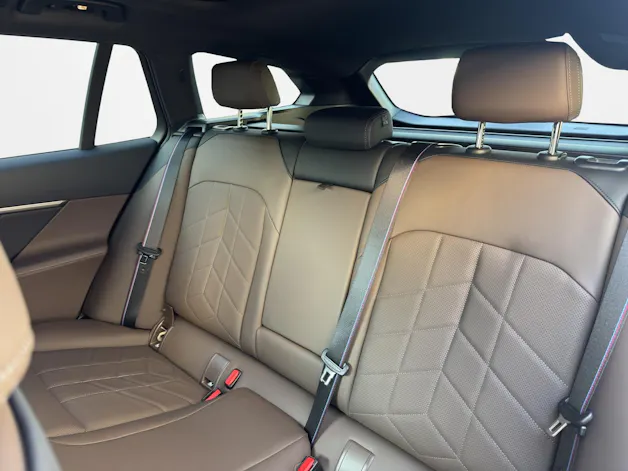 BMW i5 M60 Tour. M Sport Pro