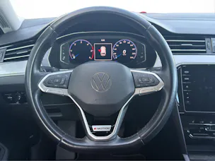 VW Passat 2.0 TDI BMT Business 4Motion DSG