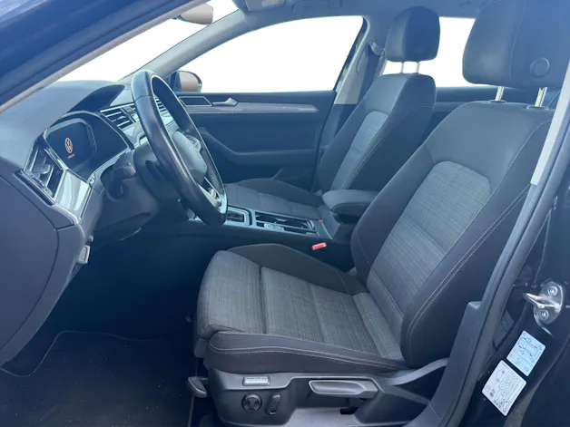 VW Passat 2.0 TDI BMT Business 4Motion DSG