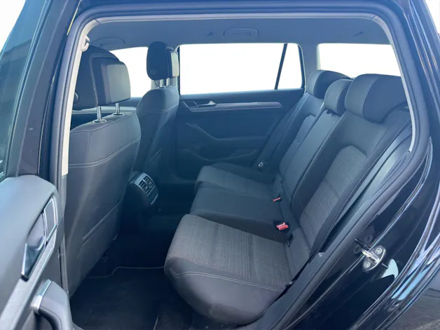 VW Passat 2.0 TDI BMT Business 4Motion DSG