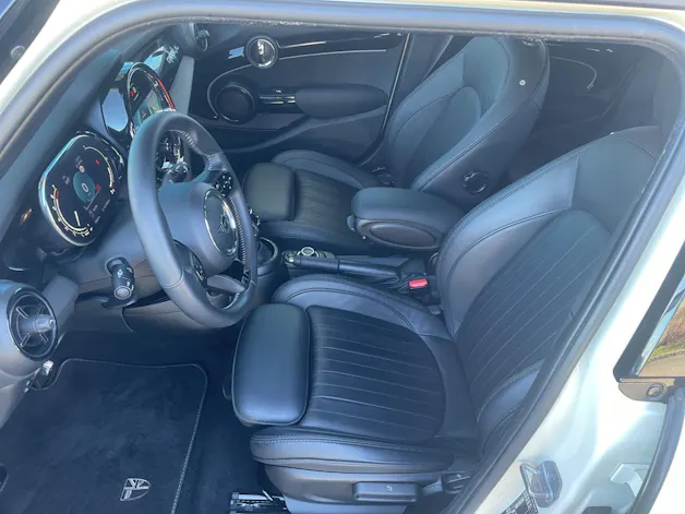 Mini Cooper Camden EditioDKG