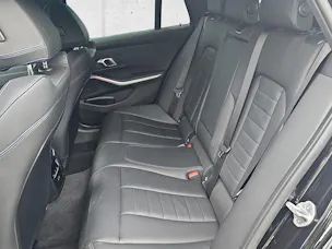 BMW 330e xDrive M Sport