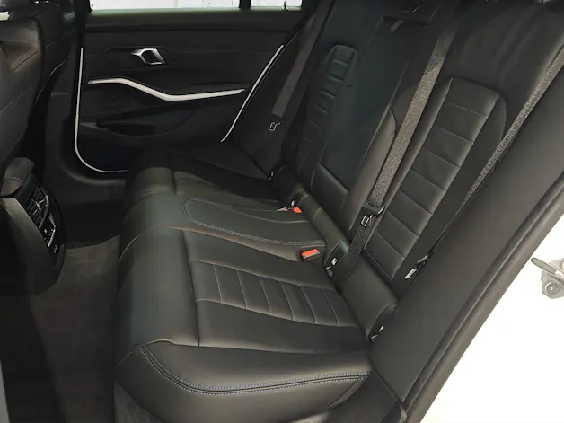 BMW 320d xDrive Touring M Sport 48V