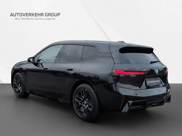 BMW iX xDrive45 M Sport