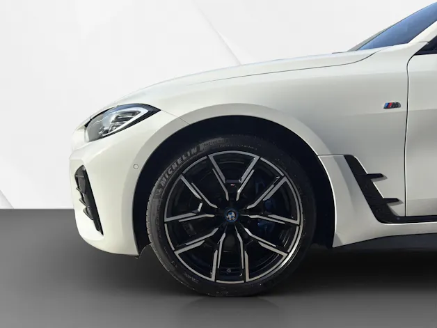 BMW i4 M50