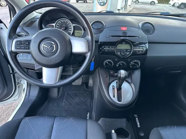 Mazda 2 1.5i 16V Exclusive Automatic