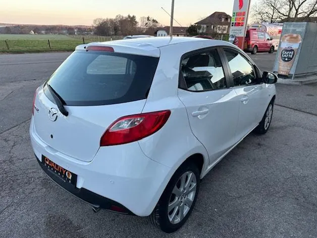 Mazda 2 1.5i 16V Exclusive Automatic
