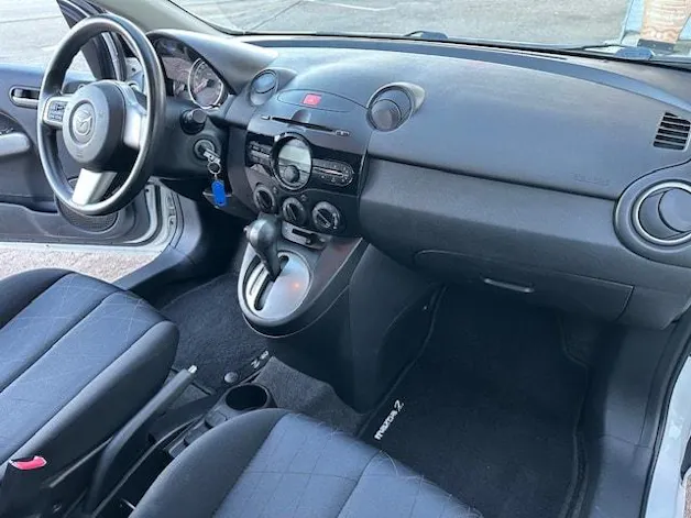 Mazda 2 1.5i 16V Exclusive Automatic