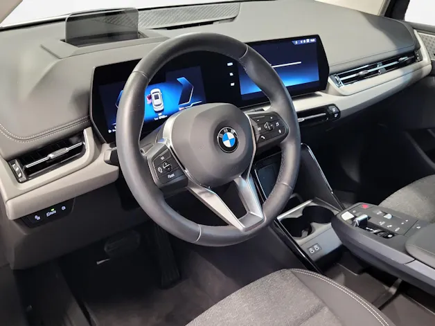 BMW 218d Active Tourer DKG