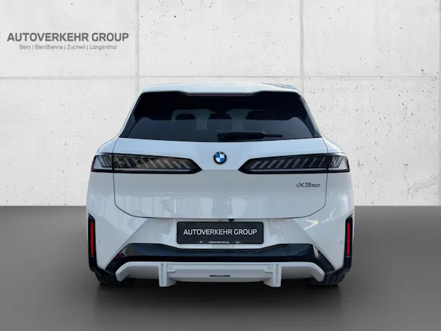 BMW iX3 50 xDrive M Sport