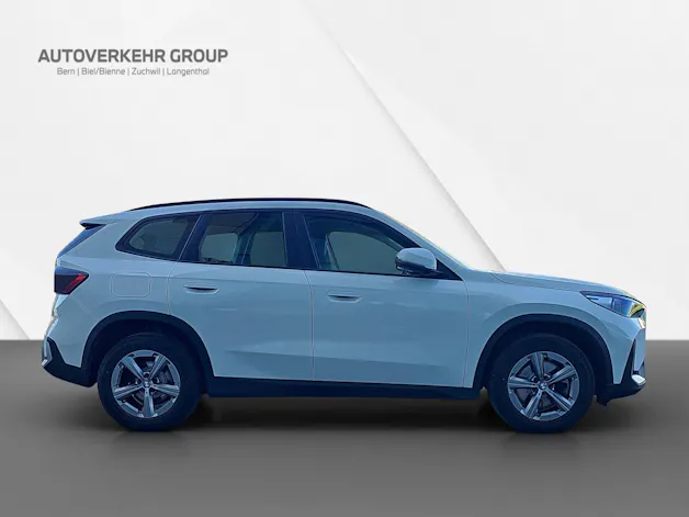 BMW X1 xDrive 23i 48V