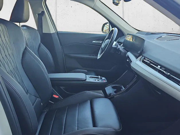 BMW X1 xDrive 23i 48V