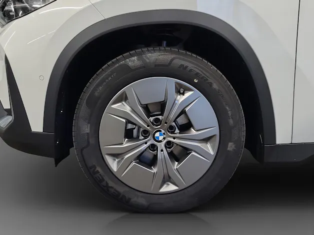 BMW iX1 eDrive 20