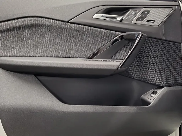 BMW iX1 eDrive 20