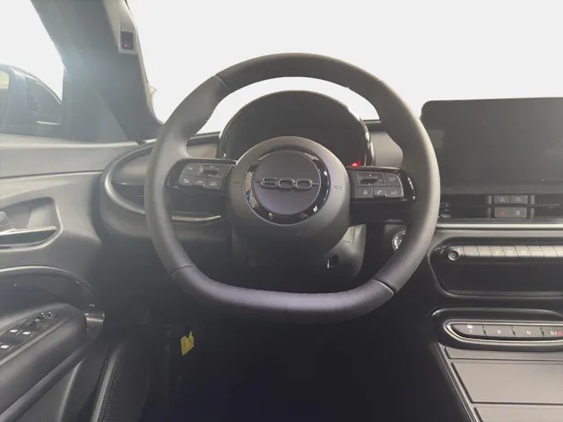 Fiat 600 1.2/136 Hybrid 145 Sport