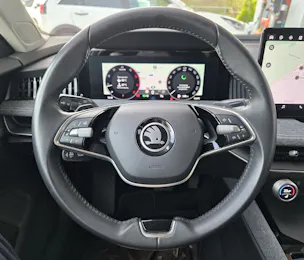 Škoda Superb Combi 2.0 TDi Selection 4x4 DSG
