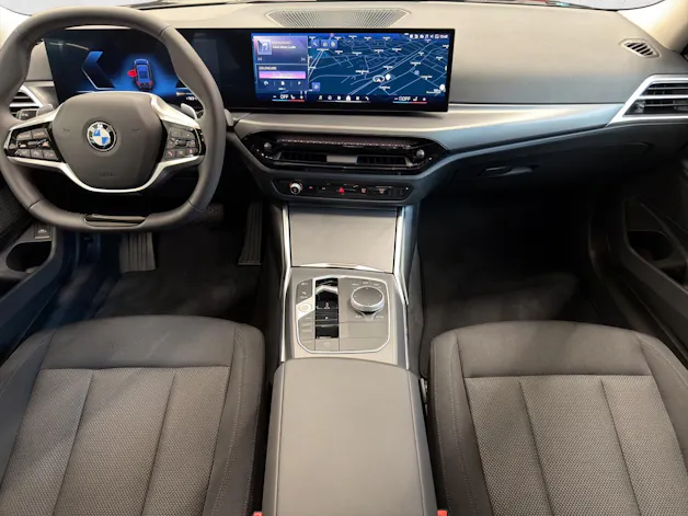 BMW 318i Touring