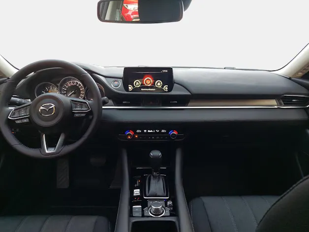 Mazda 6 SW 2.0/165 Center Line