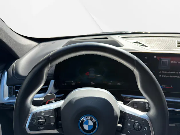 BMW iX1 xDrive 30 M Sport