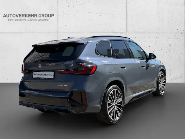 BMW iX1 xDrive 30 M Sport