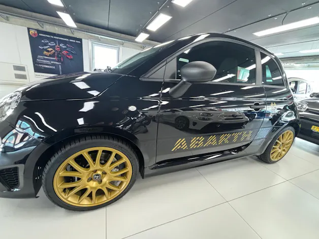 Fiat 695 1.4 16V Turbo Abarth 75° Anniversario