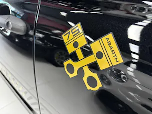 Fiat 695 1.4 16V Turbo Abarth 75° Anniversario