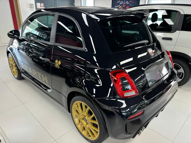 Fiat 695 1.4 16V Turbo Abarth 75° Anniversario