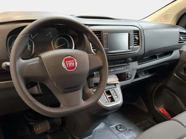 Fiat Scudo-e Kaw. 75 kWh/136 L2 verglast Swiss Worker