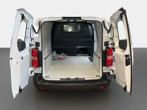 Fiat Scudo-e Kaw. 75 kWh/136 L2 verglast Swiss Worker