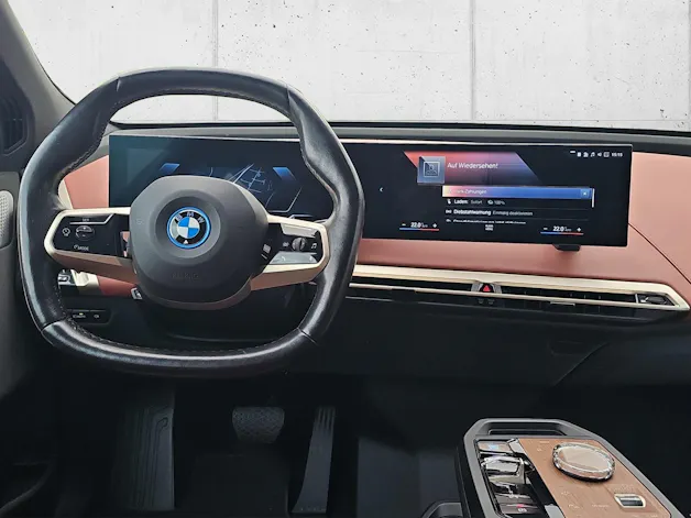 BMW iX xDrive50